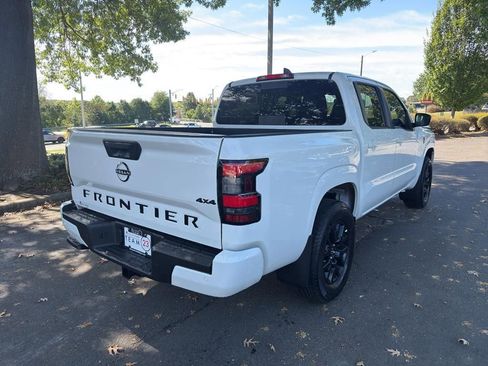 New 2026 Nissan Frontier SV image 7