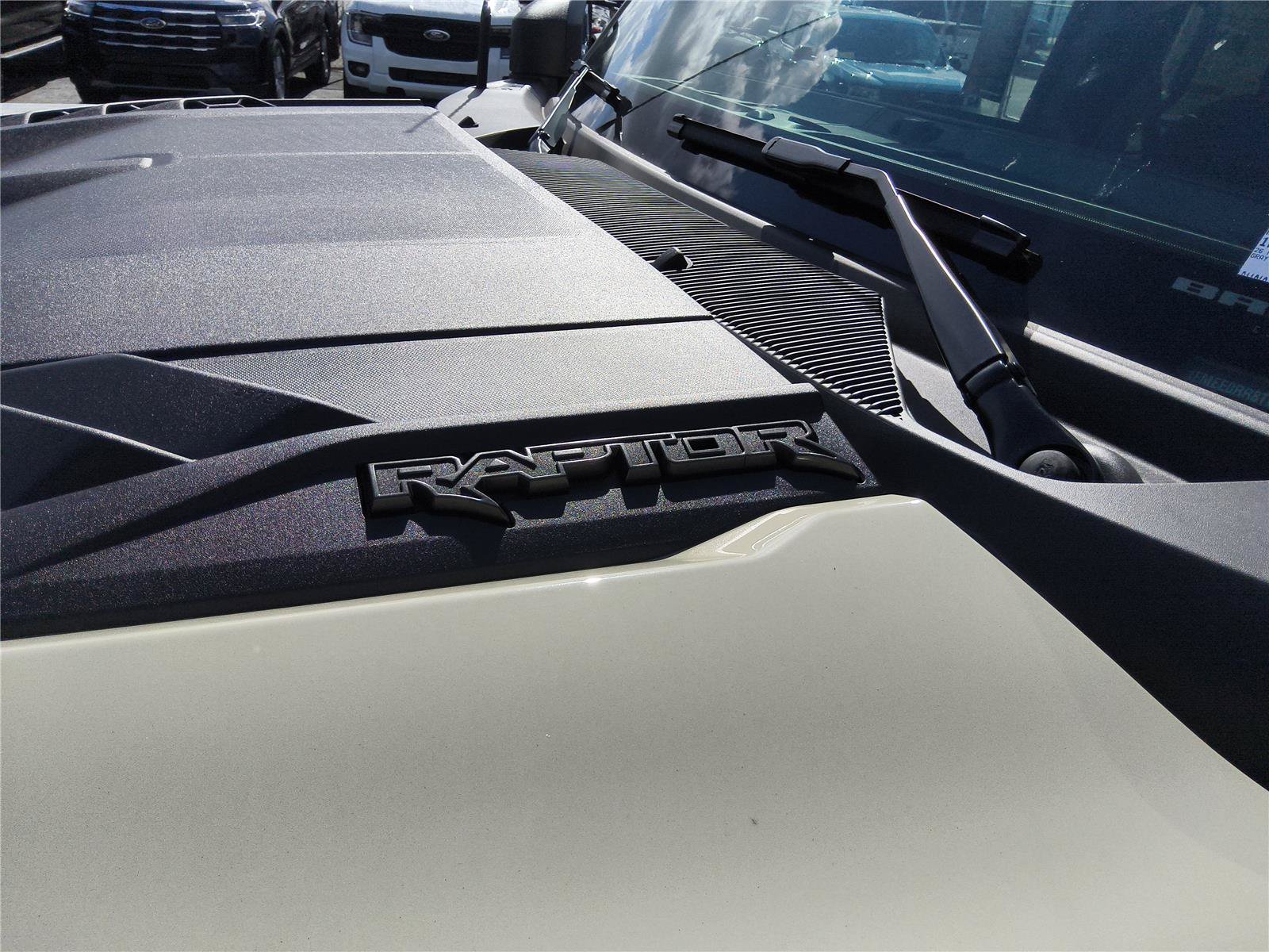 New 2026 Ford Bronco Raptor w/ Interior Carbon Fiber Pack AWD/4WD image 12