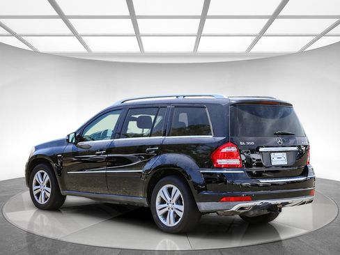 Used 2012 Mercedes-Benz GL 320 BlueTEC 4MATIC image 2