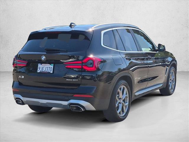 Used 2024 BMW X3 xDrive30i w/ Premium Package AWD/4WD image 5