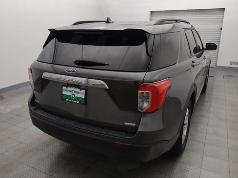 Used 2020 Ford Explorer XLT RWD image 7