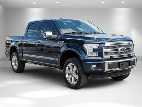 Used 2015 Ford F150 Platinum w/ Equipment Group 701A Luxury AWD/4WD image 6