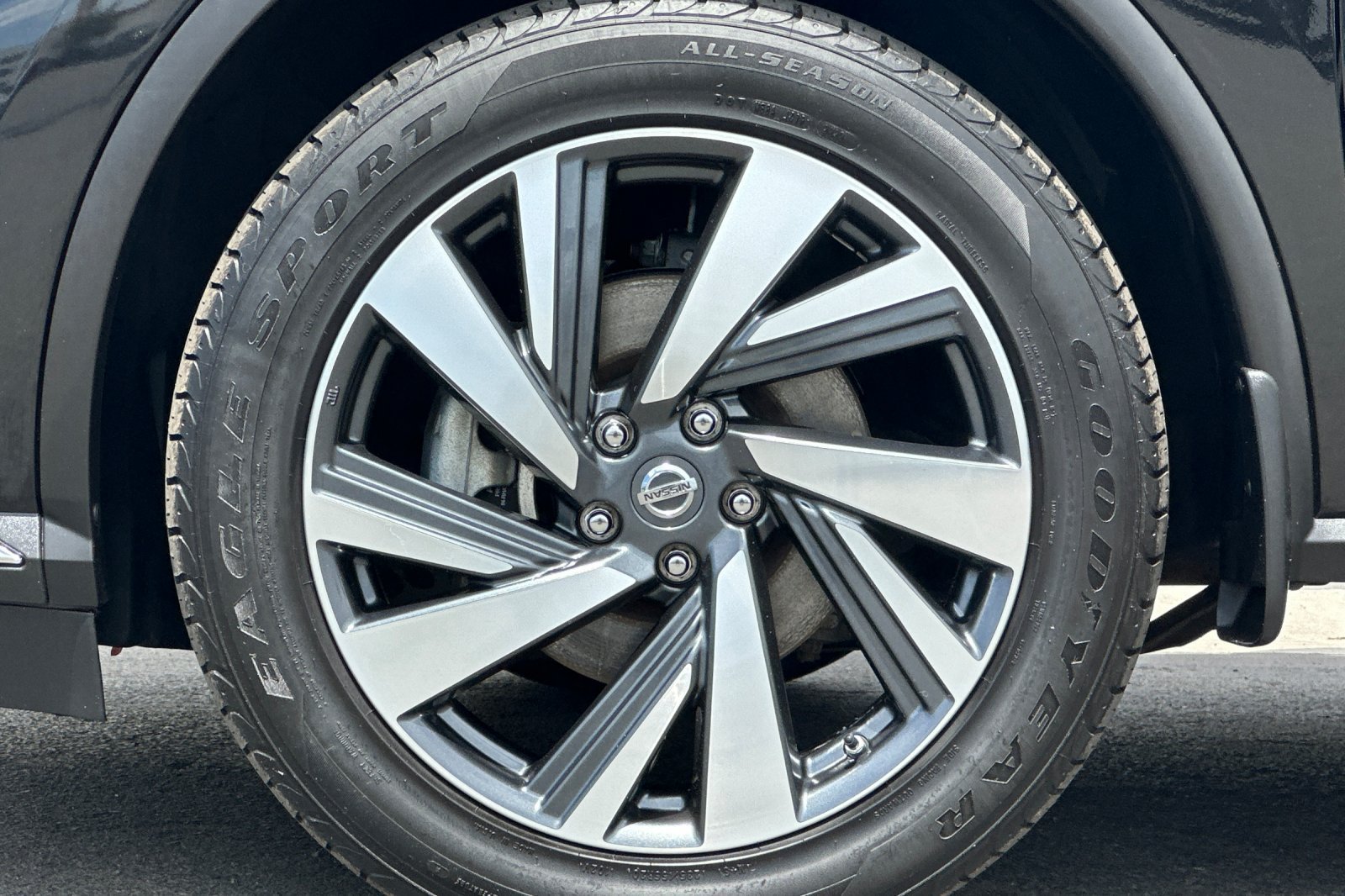 Used 2018 Nissan Murano Platinum AWD/4WD image 26