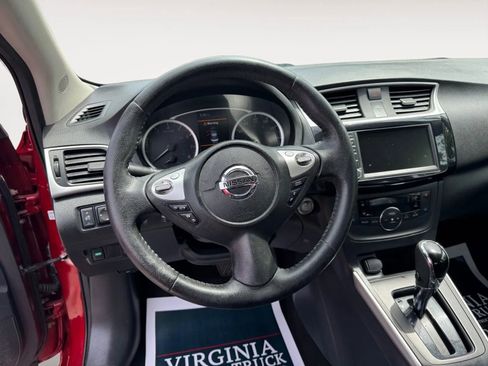 Used 2019 Nissan Sentra SV FWD image 13