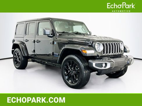 Used 2025 Jeep Wrangler Sahara w/ Safety Group image 1