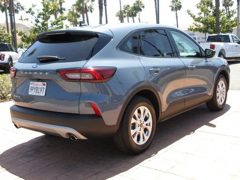 Certified 2025 Ford Escape Active FWD image 4