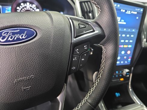 Used 2024 Ford Edge ST w/ Equipment Group 401A AWD/4WD image 18