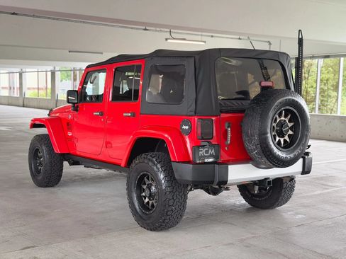 Used 2014 Jeep Wrangler Unlimited Sahara w/ Katzin Premium Leather Group AWD/4WD image 7