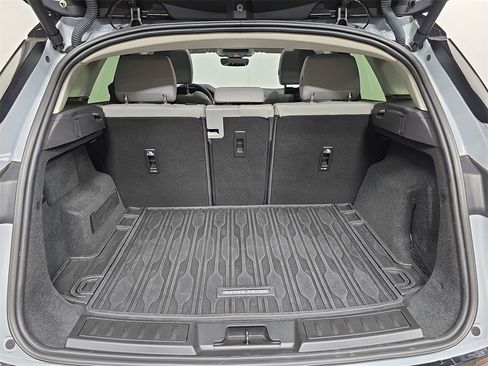 Used 2024 Land Rover Range Rover Evoque S image 25