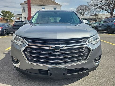Used 2018 Chevrolet Traverse LT image 8
