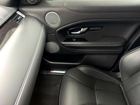 Used 2017 Land Rover Range Rover Evoque Autobiography image 26