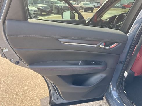 Used 2023 MAZDA CX-5 Carbon Edition image 17