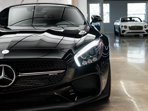 Used 2017 Mercedes-Benz AMG GT Coupe image 18