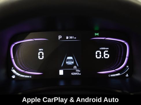 Used 2025 Kia Soul LX w/ LX Technology Package FWD image 16