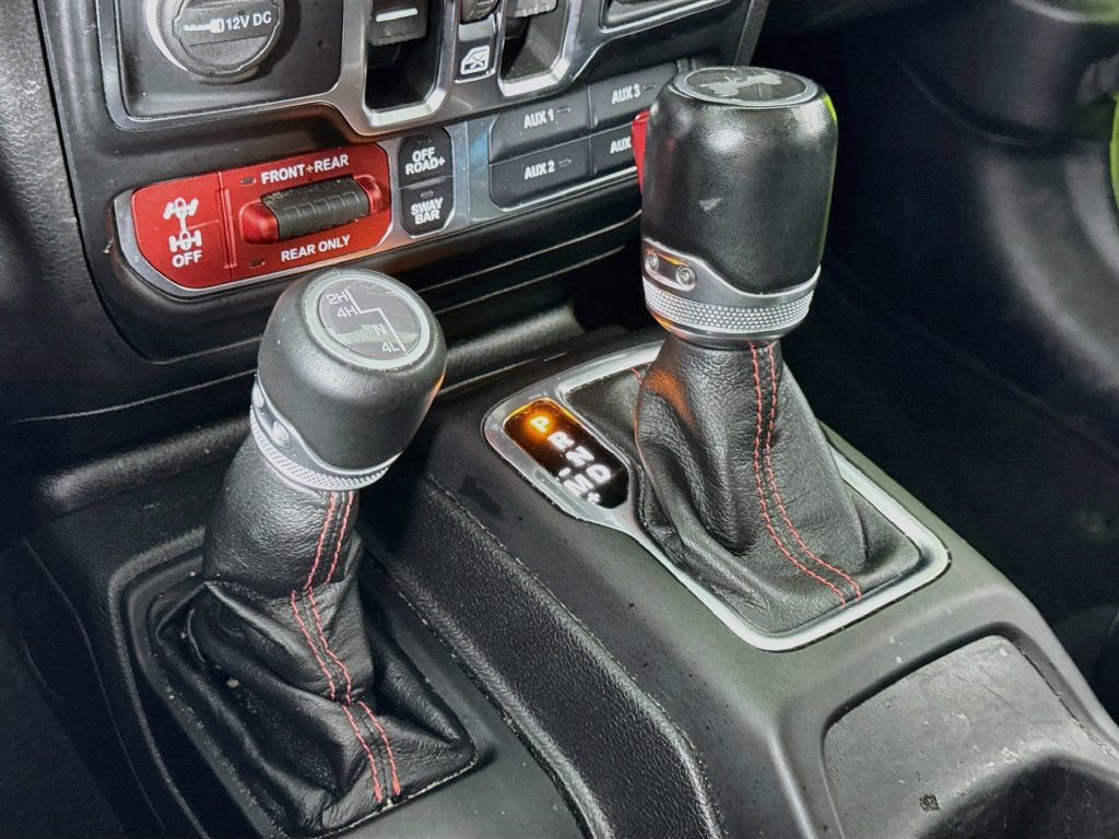 Used 2021 Jeep Wrangler Unlimited Rubicon AWD/4WD image 23