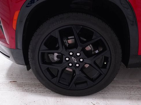 Used 2024 Chevrolet Traverse RS w/ LPO, Floor Liner Package FWD image 13