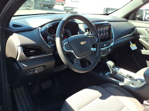Used 2023 Chevrolet Traverse LT w/ LPO, Floor Liner Package AWD/4WD image 9
