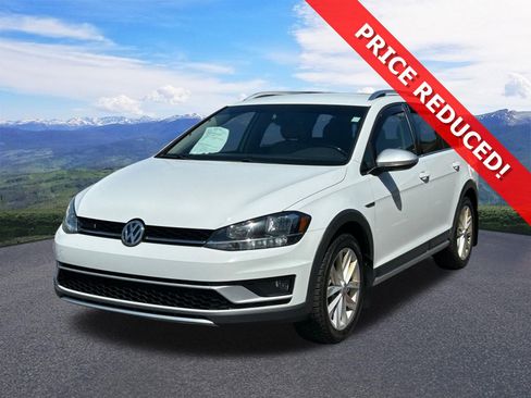 Used 2019 Volkswagen Golf Alltrack S AWD/4WD image 1