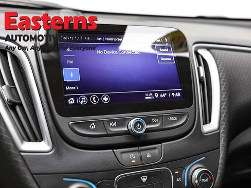Used 2023 Chevrolet Malibu LS FWD image 18