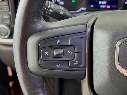 Used 2022 GMC Sierra 1500 AT4 w/ AT4 Preferred Package AWD/4WD image 13