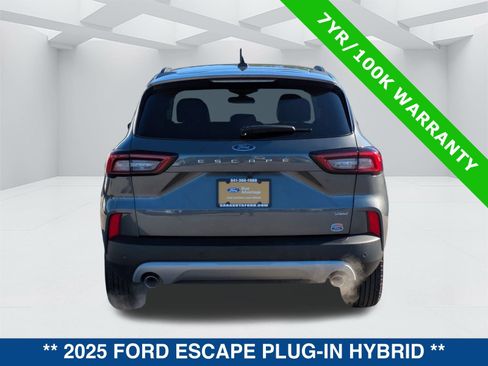 Certified 2025 Ford Escape PHEV image 5