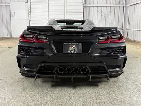Used 2024 Chevrolet Corvette Z06 w/ Stealth Interior Trim Package RWD image 10