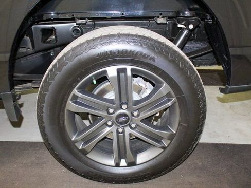 Used 2022 Ford F150 Lariat image 20