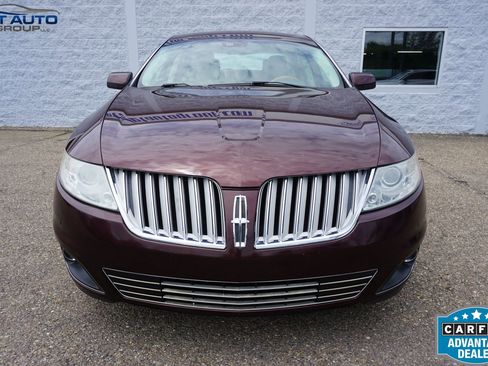 Used 2010 Lincoln MKS AWD image 2