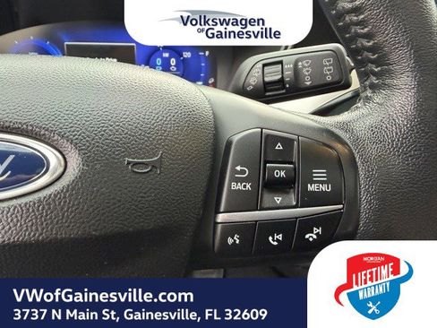 Used 2020 Ford Escape SE Sport image 24