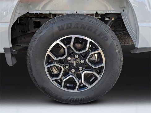 Used 2023 Ford F150 XLT w/ Equipment Group 302A High image 10