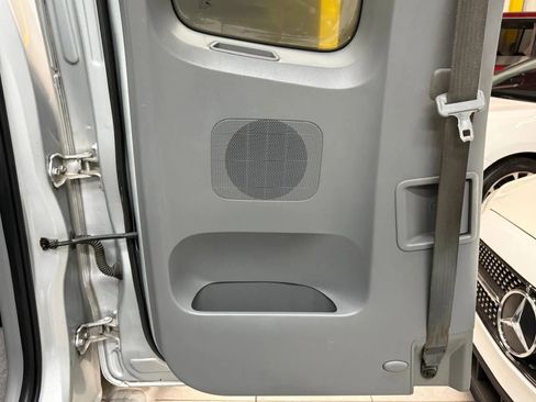 Used 2006 Toyota Tacoma Pickup 4D 6 ft image 17