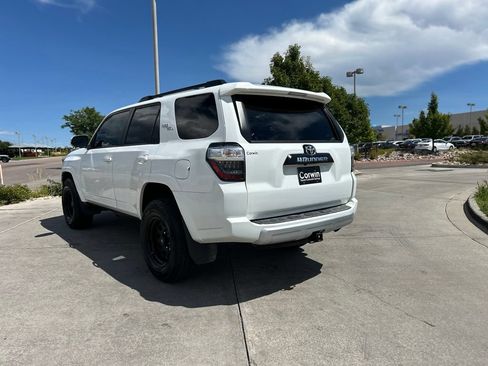Used 2023 Toyota 4Runner TRD Off-Road Premium w/ Moonroof Package AWD/4WD image 6