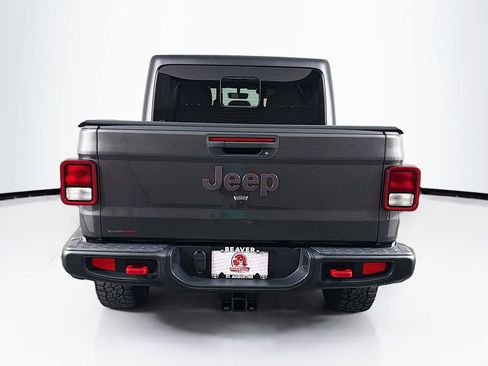 Used 2023 Jeep Gladiator Rubicon w/ Trailer Tow Package AWD/4WD image 8