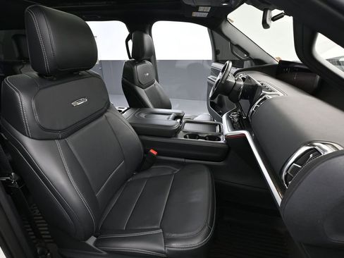 Used 2025 Ford Expedition Max Platinum w/ Stealth Appearance Package AWD/4WD image 60