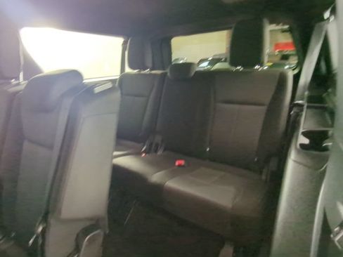 Used 2019 Ford Expedition Max XLT AWD/4WD image 32