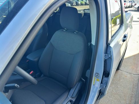 New 2026 Ford Maverick XL AWD/4WD image 25