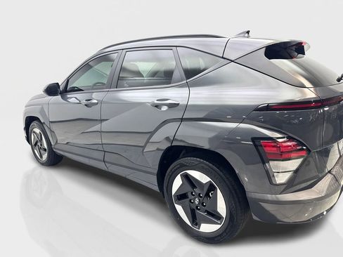 Used 2024 Hyundai Kona SEL FWD image 14