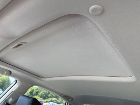 Used 2021 Honda Accord EX-L image 32