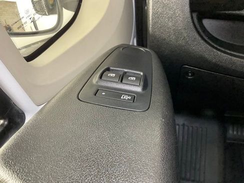 Used 2017 RAM ProMaster 1500 image 18