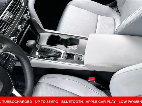 Used 2018 Honda Accord LX image 18