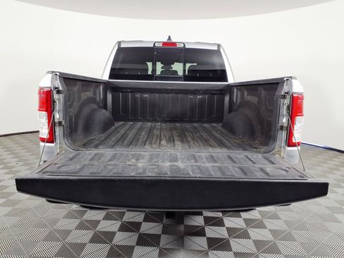 Used 2022 RAM 1500 Big Horn AWD/4WD image 8