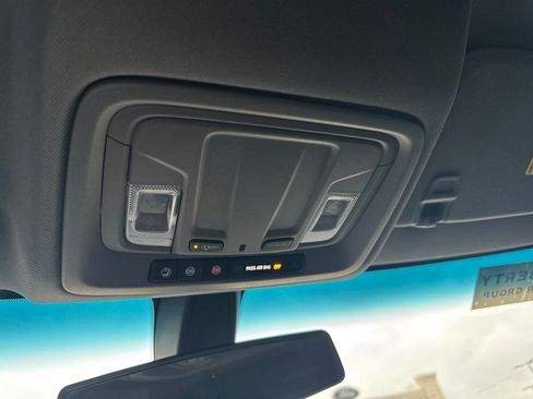Used 2019 Chevrolet Silverado 1500 RST AWD/4WD image 15