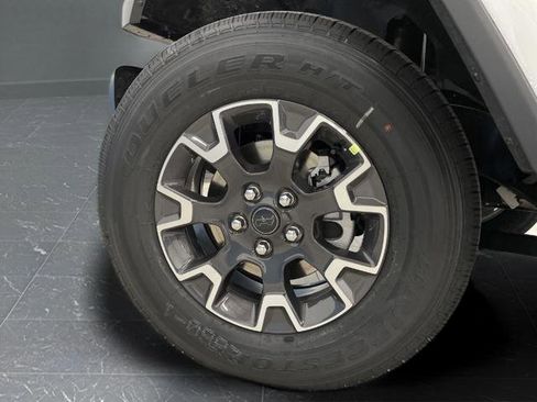 New 2025 Jeep Wrangler Sahara w/ Technology Group image 37