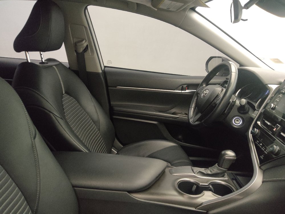 Used 2021 Toyota Camry SE w/ Carpet Mat Package (TMS) FWD image 21