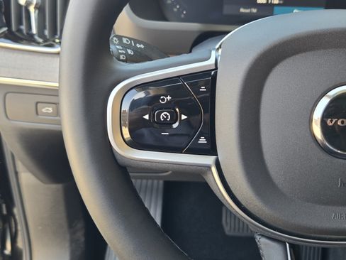 New 2026 Volvo XC90 T8 Ultra w/ Lounge Package AWD/4WD image 23