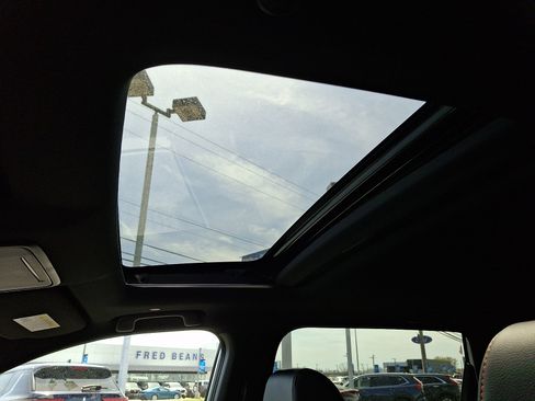 Used 2024 Honda CR-V Sport Touring image 17