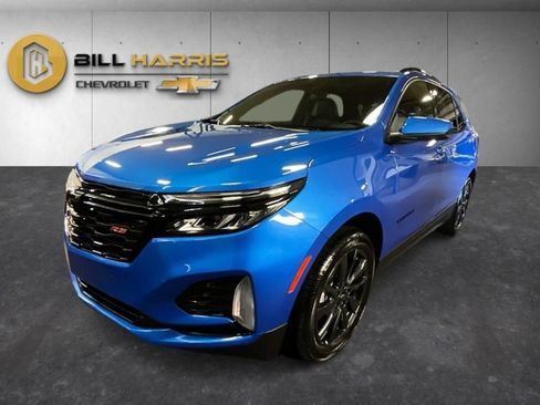 Used 2024 Chevrolet Equinox RS w/ LPO, Floor Liner Package AWD/4WD image 1