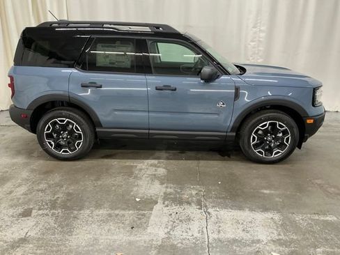 New 2026 Ford Bronco Sport Outer Banks w/ Outer Banks Tech Package+ AWD/4WD image 2
