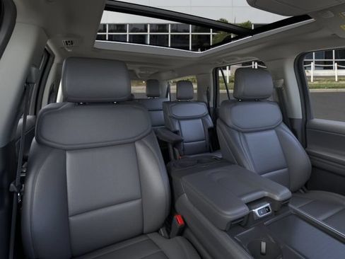 New 2026 Ford Expedition Max Active RWD image 10