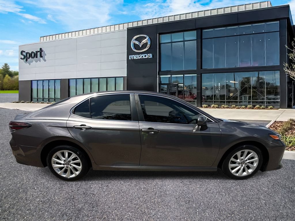Used 2024 Toyota Camry LE FWD image 2
